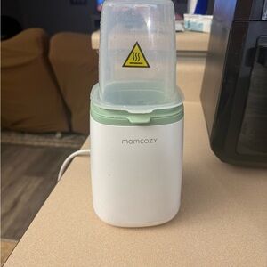 Momcozy White and Green Bottle Warmer